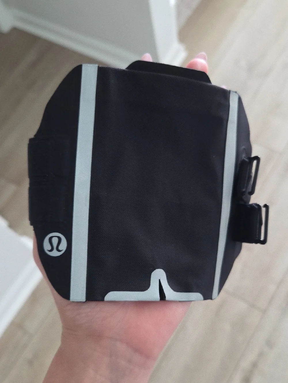 Lululemon Black Reflective Running Armband